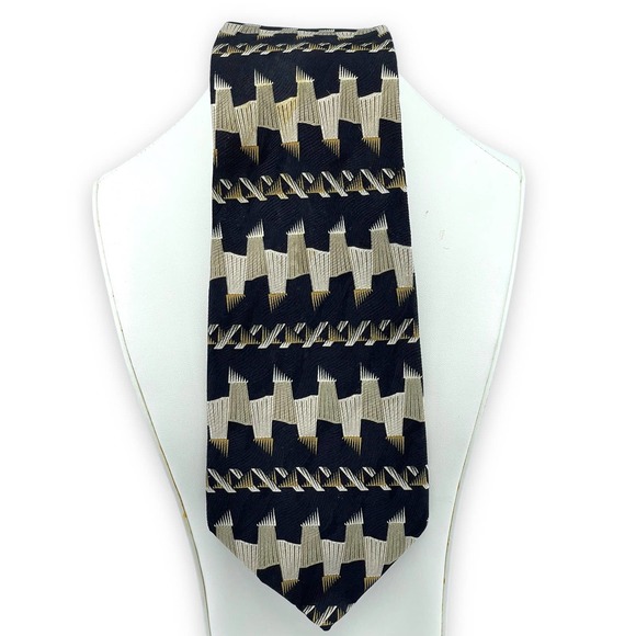 Park Avenue Other - 100% Park Avenue Silk Men's Necktie Tie 4"x60" Handmade Italy Black Beige Gold